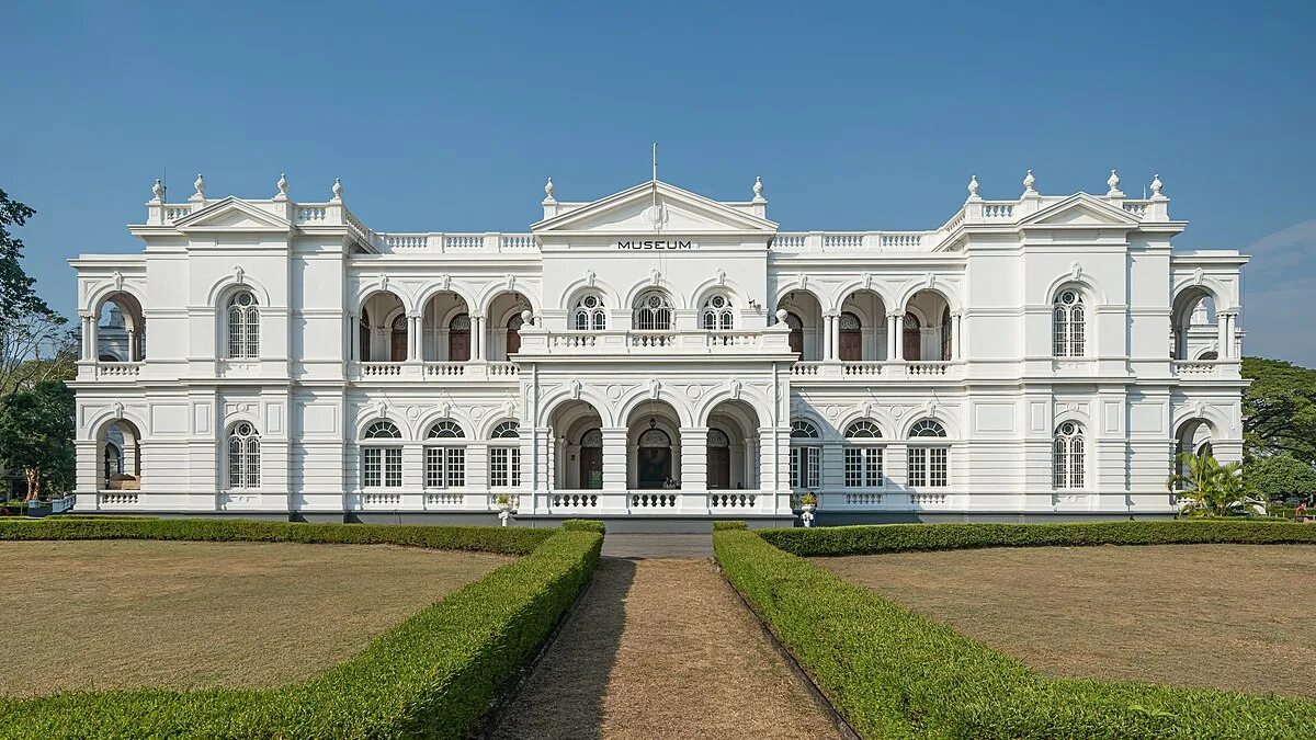 Колониальная архитектура шри ланка. Colombo national museum. Colombo national museum. Национальный музей коломбо шри-ланка. Музеи коломбо.