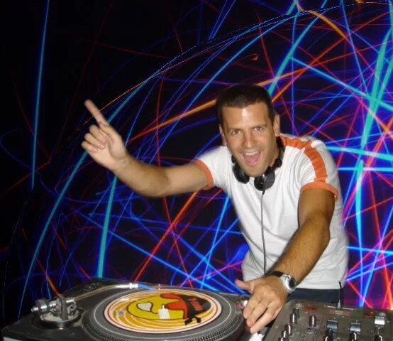 Dj tour. Dj tour. Клуб лесс 1996. Dj tour. Дж алекс.
