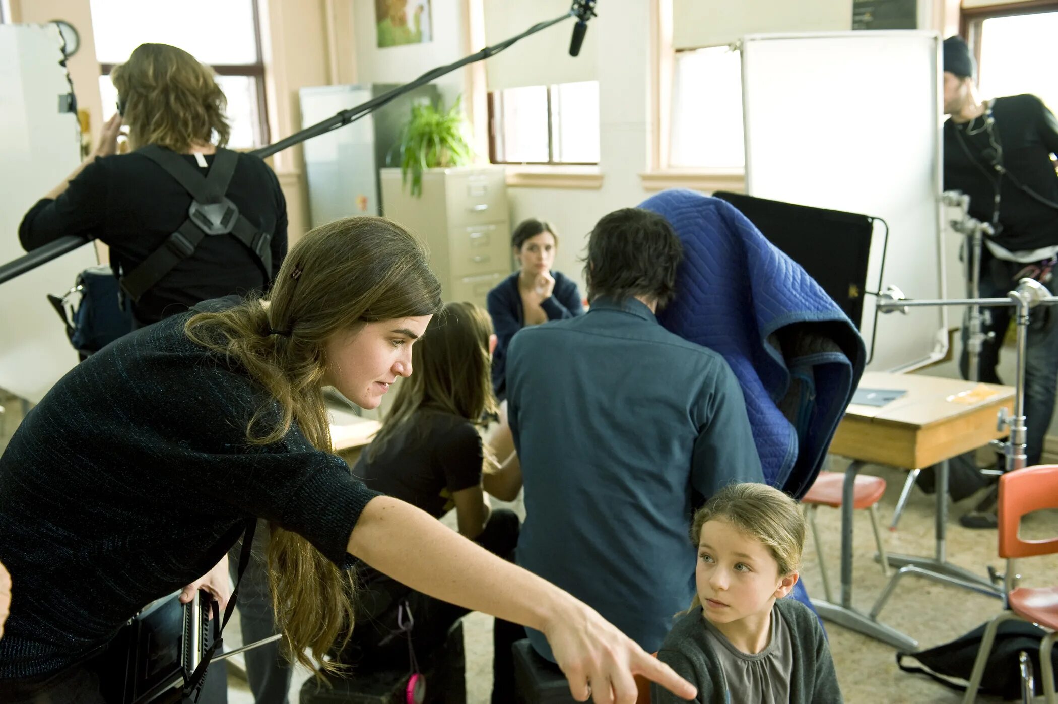 Первая ночь в школе. Школа ночью. Школьная столовка пустая. Первая ночь в школе. Первая ночь в школе.