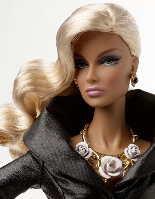 Blonde toy. Куклы Барби Интегрити Тойс. Кукла Барби Интегрити. Кукла Integrity Toys Fashion Royalty. Куклы Integrity Toys 2013.