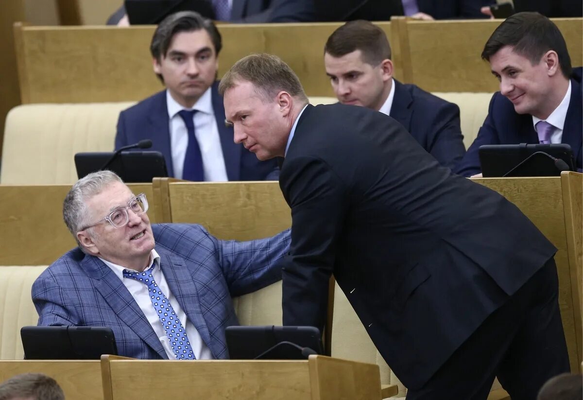 Игорь лебедев депутат. Игорь лебедев лдпр. Игорь лебедев сын владимира жириновского. Сын владимира вольфовича игорь лебедев. Сын жириновского.