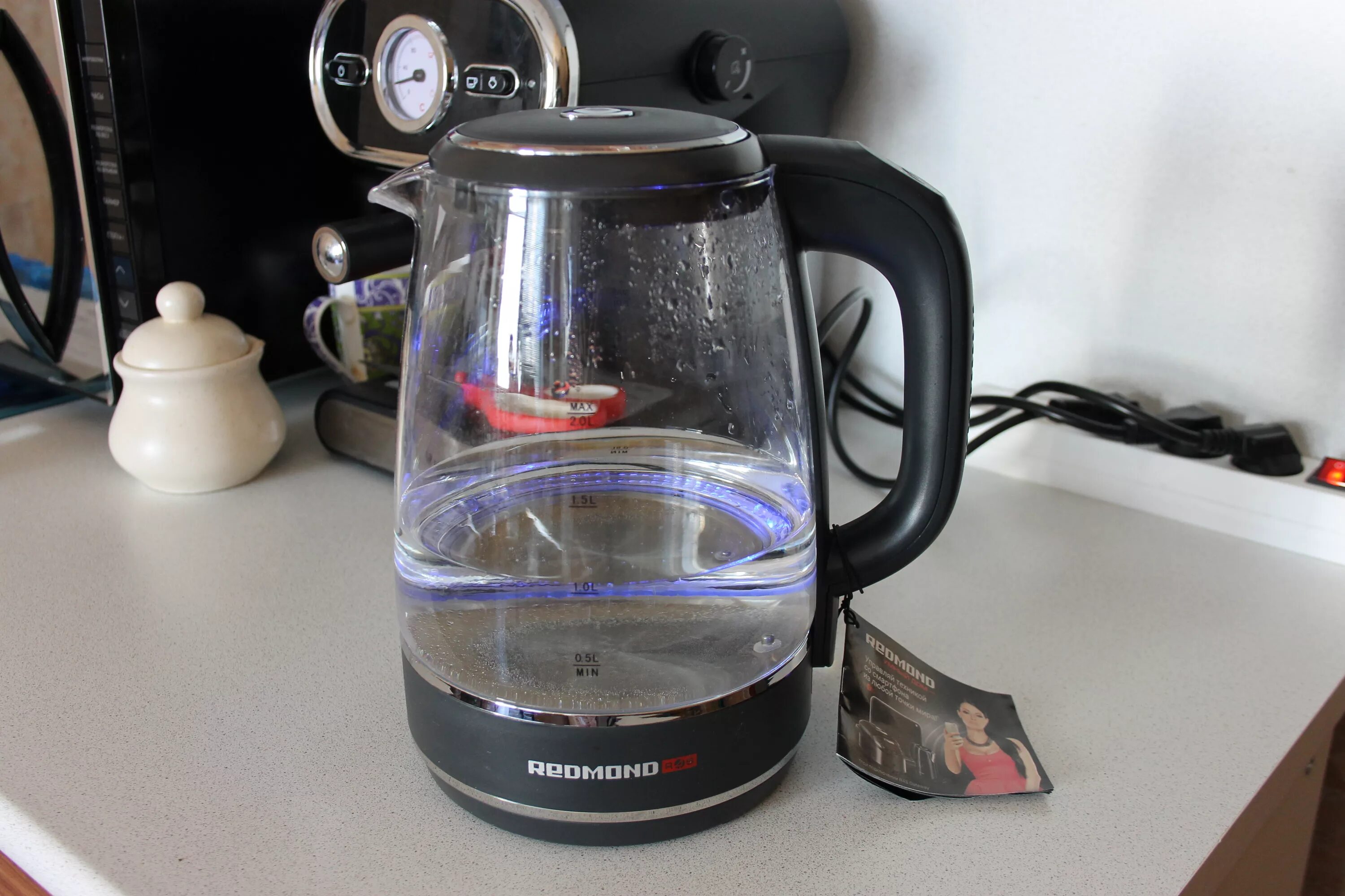 Умный чайник-светильник redmond skykettle g203s. Чайник через приложение. Чайник электрический qilive схема. Чайник redmond rk-g202s. Как сделать чайник умным.