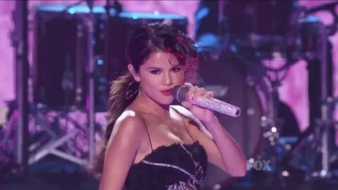 Selena Gomez Love You Like A Love Song(Teen Choice Awards 2011) - YouTube.