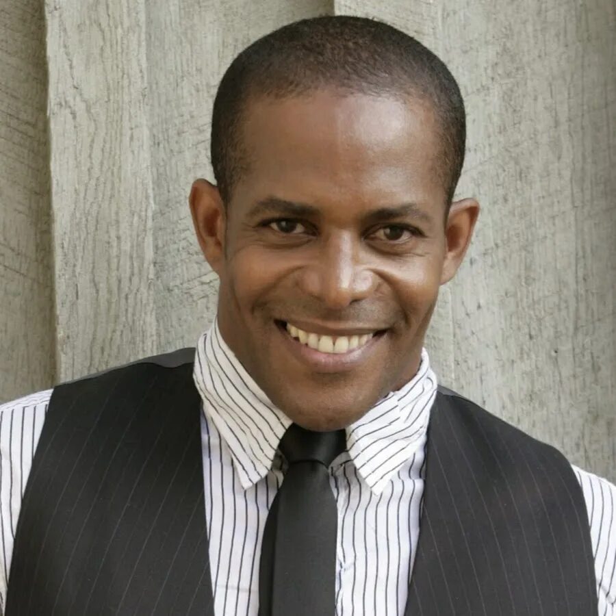 Чизмен 18. Чизмен оригинал. Шон байчу. Шон чизмен актер. Сэм боксы.