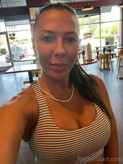 Would you bang 39 yr old Rachel Starr? 