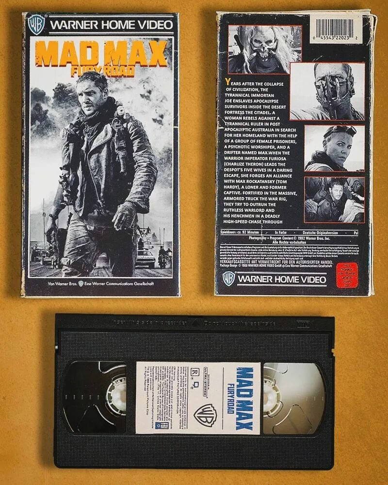 Программы кассет. Mad Max 1 VHS. Современные VHS кассеты. Обложки видеокассет. Видеокассета VHS.