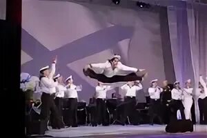 Выступление ансамбля продолжалось 1 час 44