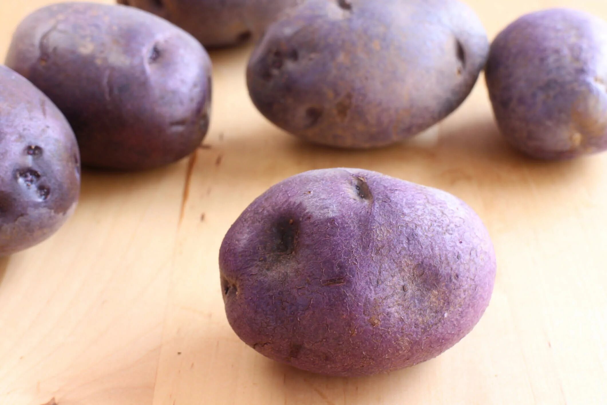 Фиолетовый сорт картофеля отзывы. Сорт картофеля перуанский фиолетовый (purple peruvian). фиолетовая картошка. сорт картофеля перуанский фиолетовый. сорт картофеля аметист.