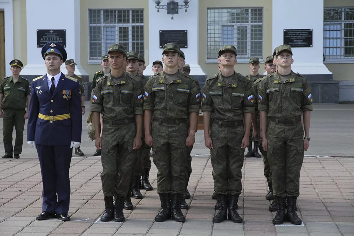 Военно воздушно космическая академия тверь. Академия Тверь Военная воздушно-космической. Тверская Военная Академия имени Жукова. Тверь Академия ПВО Жукова. Академия ВКС Тверь.