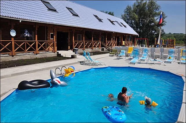 Веселый роджер горный алтай. Кофейня бирюзовая катунь. Алтай телецкое озеро артыбаш. Бухта алтай. База веселый роджер горный алтай.