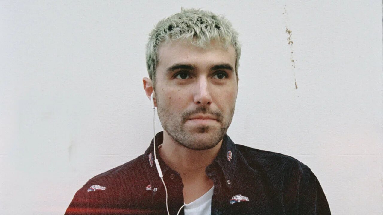 Fred again музыкант. Fred again actual life 1. Fred again actual life 3. Fred again фото. Fred again actual life 2.