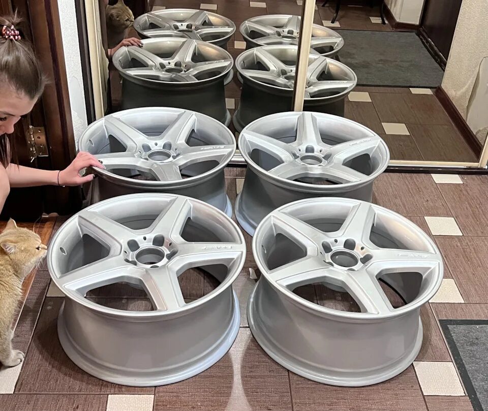 Диски реплика мерседес r17 amg. Диски мерседес r18 амг. Диски мерседес r18 амг. Диски мерседес r17 amg. Диски на мерседес w213 r18.