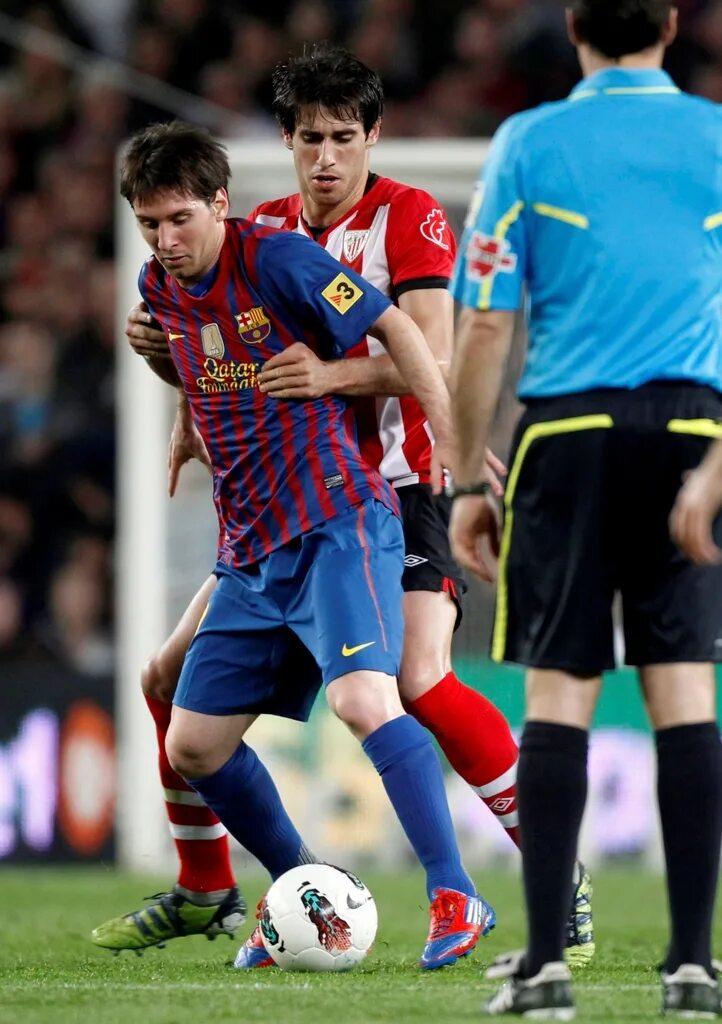 Gurpegui футболист. Bayern munich barcelona. Hazard 1999. Fc barcelona 2012. Bayern munich barcelona.