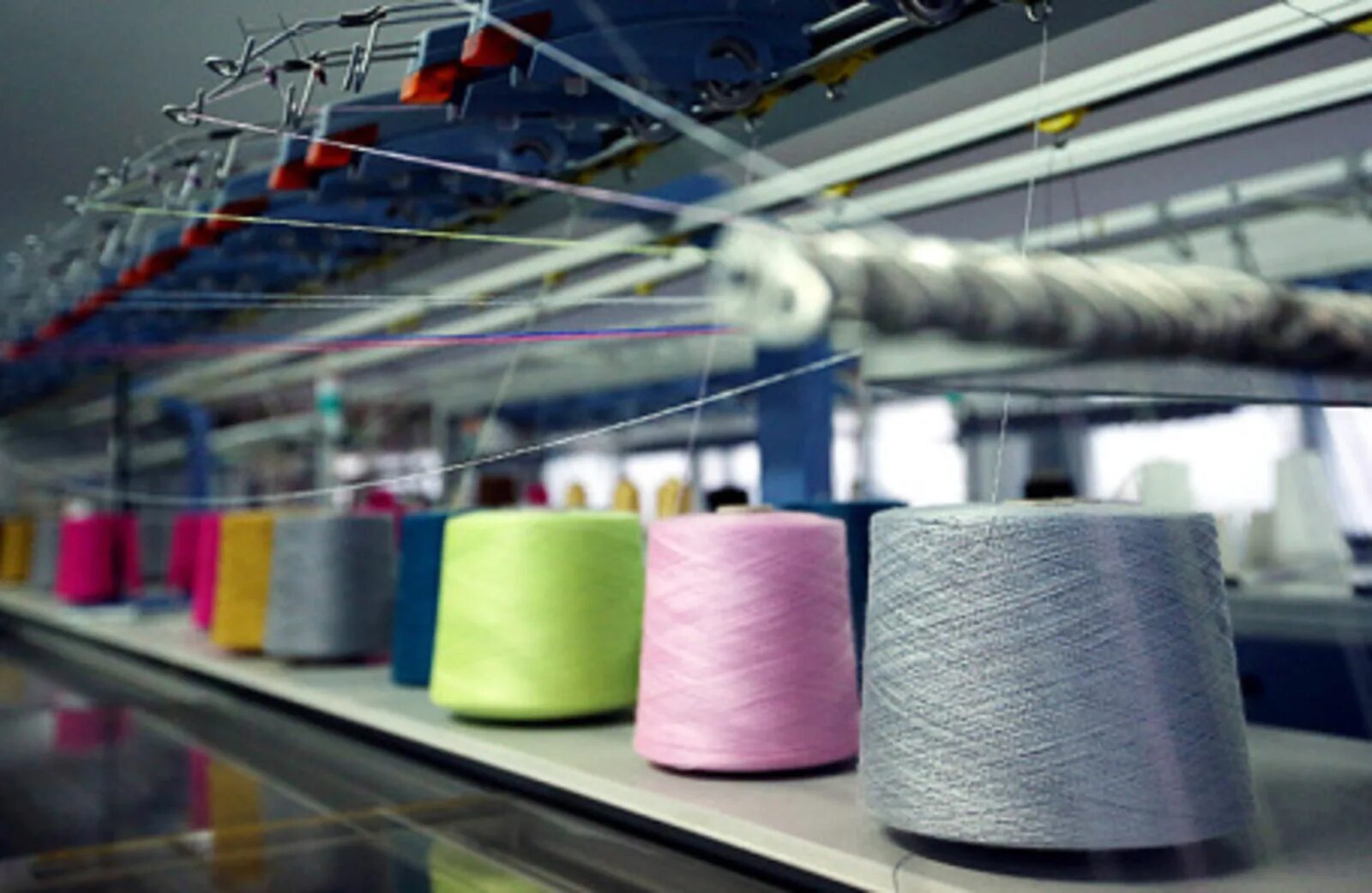 Производства текстильная продукция. Текстильная промышленность. Текстильное производство. Текстильная и легкая промышленность. Текстильная промышленность России.