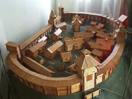 Деревянный замок в москве