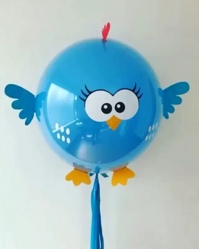 Шарики птички. Птицы из воздушных шаров. Птичка с воздушным шариком. Птица из воздушных шариков. Птичка из воздушного шарика.