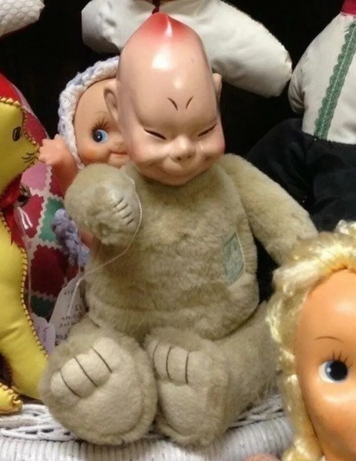 Очень странные игрушки. Очень странные игрушки. Странные детские игрушки. Нелепые детские игрушки. Странные игрушки.