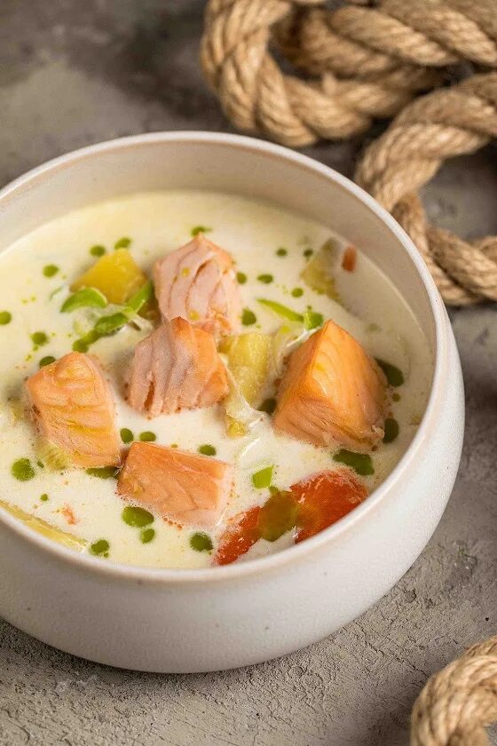 норвежский рыбный суп. суп с молоками рыб. латвийский молочный суп с рыбой. рыбий молочный суп. каларуокка карельская уха.