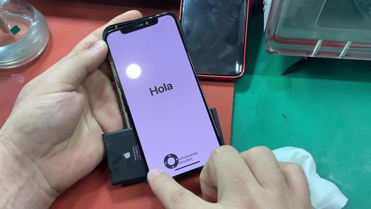 Замена стекла айфон 11 про. Переклейка стекла на iphone 11 Pro. Переклейка iphone 11. Переклейка стекла айфон 13. Iphone 11 тачскрин.