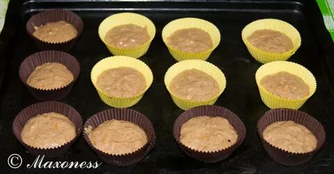 Маффины в бумажных формочках в духовке