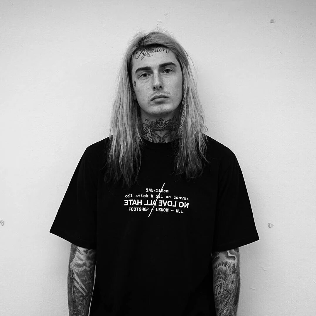 Маг ghostemane. Ghostemane исполнитель группа. гостмэйн улэбается.
