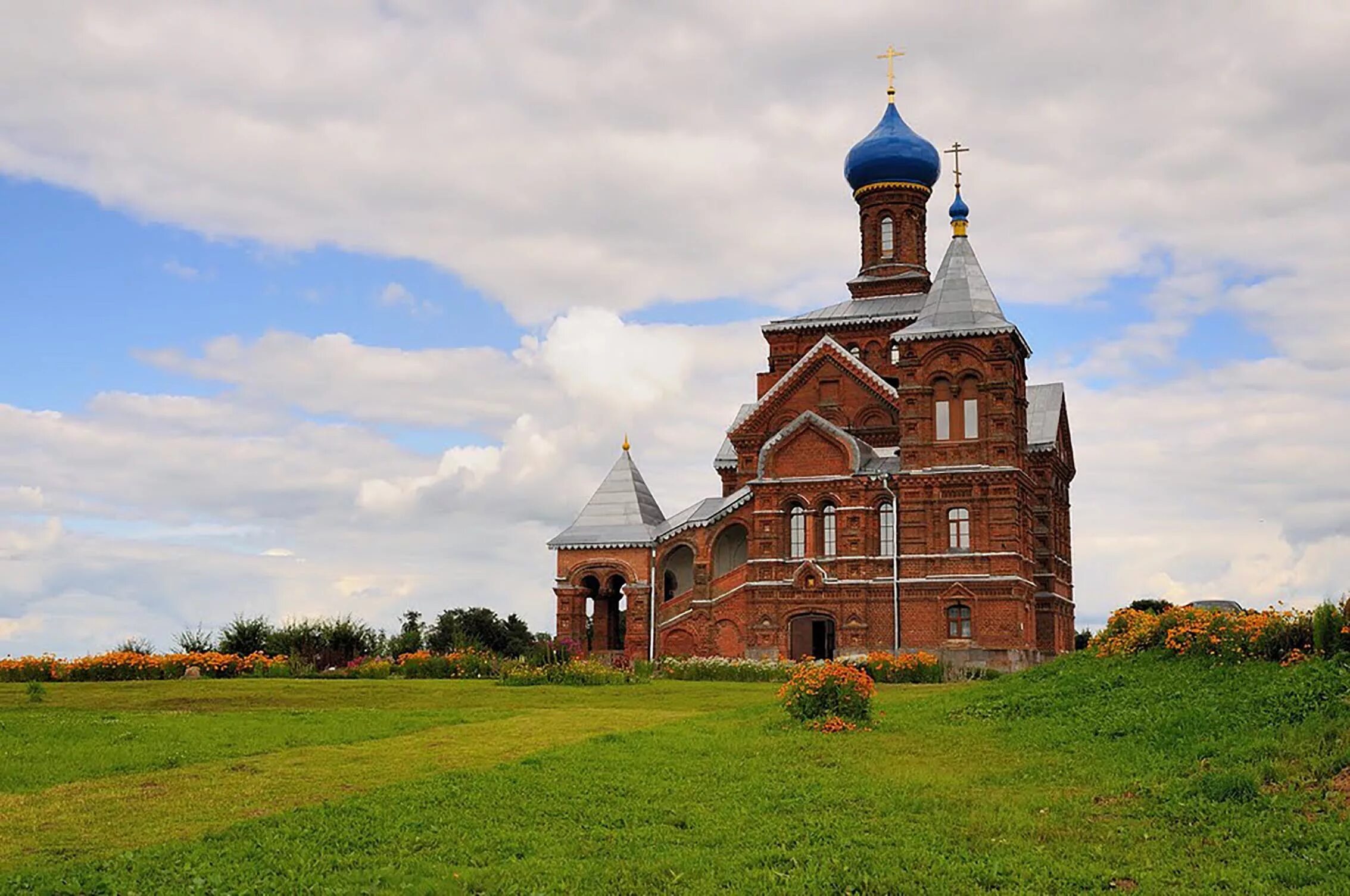 Республика коми ставропольский край смоленская область. Николо-Георгиевский храм Смогири. Смогири Смоленская область Церковь. Николо-Георгиевская Церковь (Смогири). Николо-Георгиевский храм Смоленск.