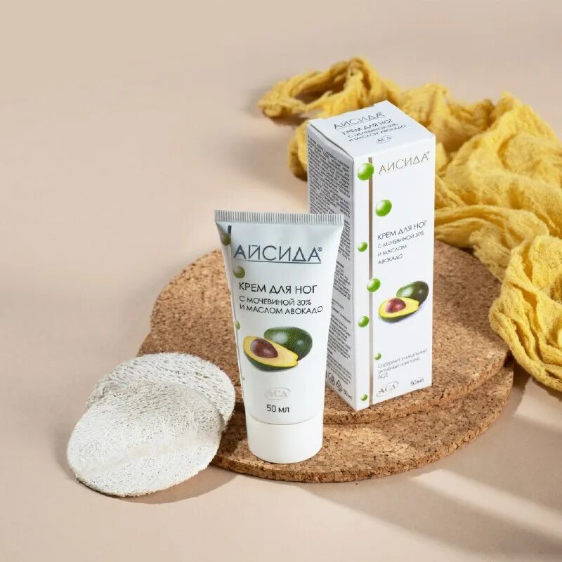 комплекс биоплазма джиджи. крем для лица payot design lift visage. косметика на белом фоне. натуральная уходовая косметика. силиконы в косметике для лица.