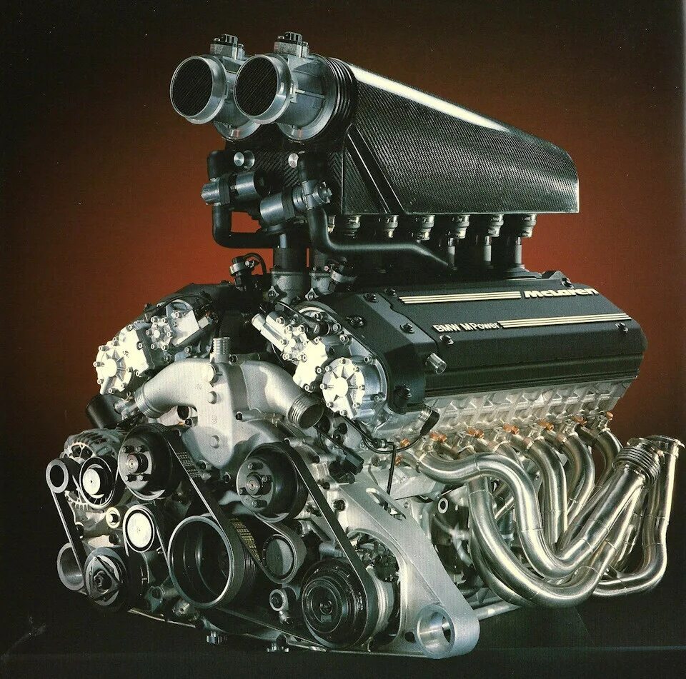 12 двиг. S70 BMW v12. BMW v12 engine. БМВ в12 мотор. BMW s70/2.