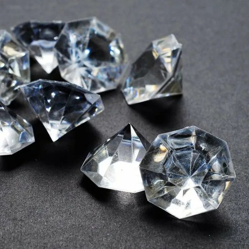 Diamond crystal. Кристал диамонд. Алмазы.