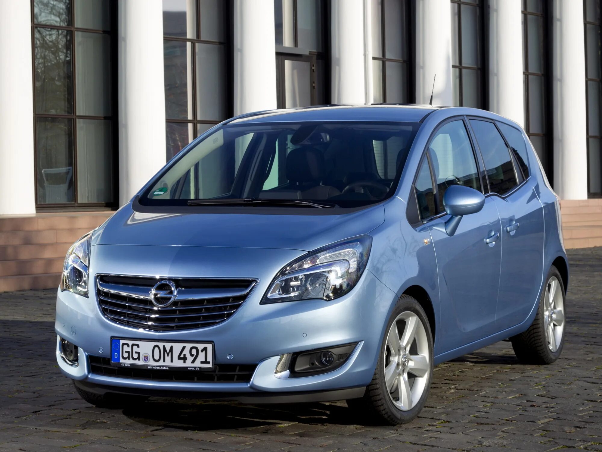 Опель мерива б купить. Opel Meriva 2014. Opel Meriva 2. Опель Мерива 2022. Opel Meriva II 2014.