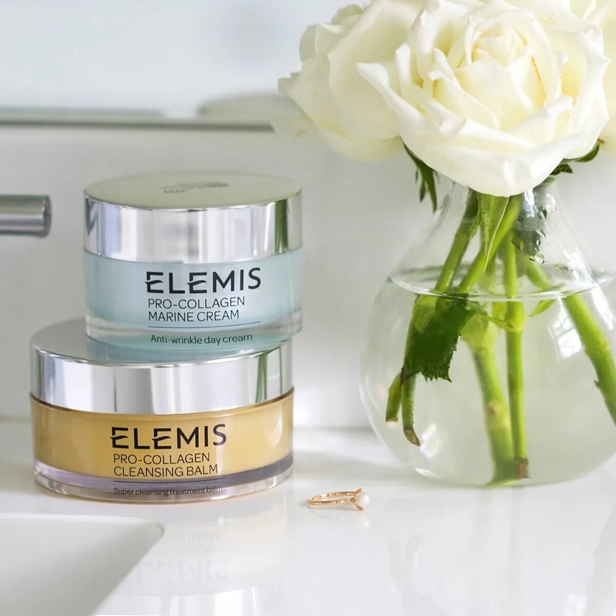 Elemis крем гель. Elemis крем для тела. Elemis набор для тела.