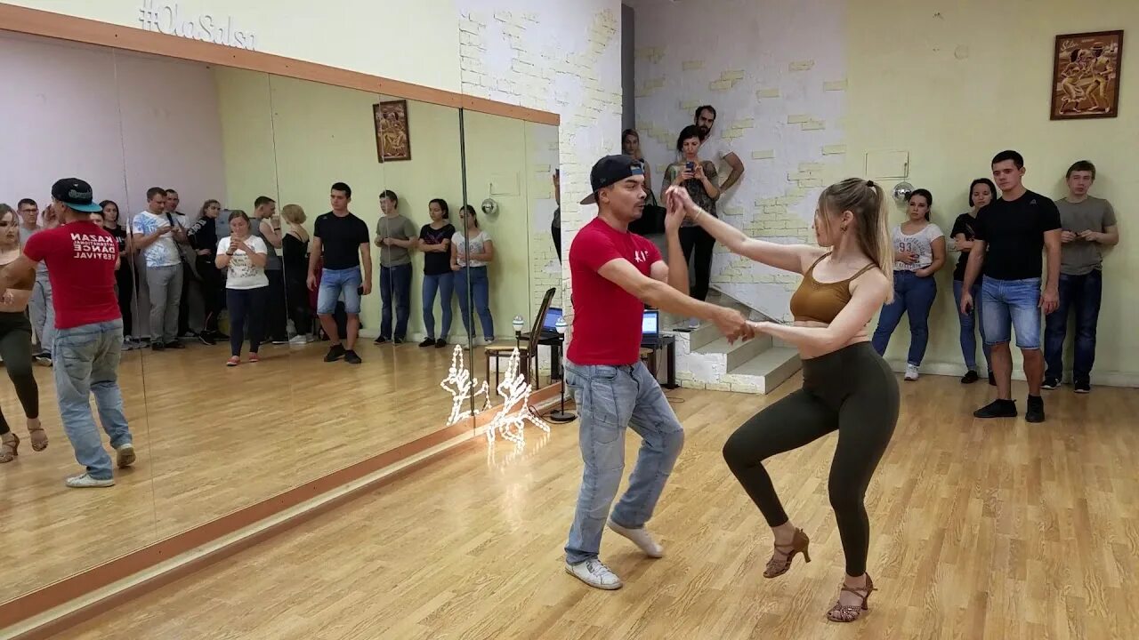 Бачата тула. Мадридский шаг бачата. карповка бачата. бачата в москве.