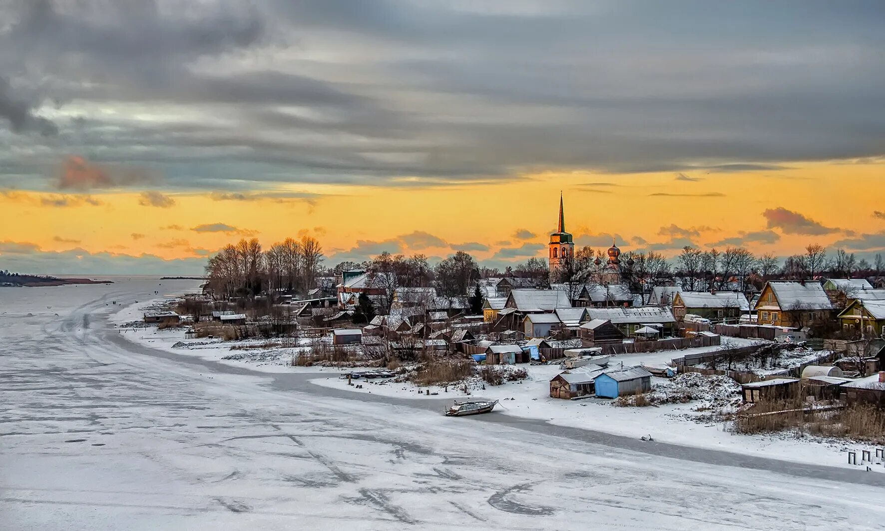 В каком городе зима теплее. Нижний новгород зима река. провинция зимой. провинциальный город зимой. зима в провинциальных городах.