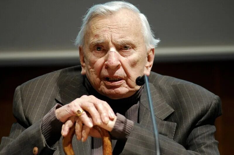 Gore Vidal. Гор видал фото. Гор видал Линкольн. Говард Аустер и гор видал.