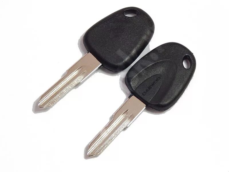 выкидной ключ daewoo nexia 2007. ключ зажигания daewoo nexia. выкидной ключ для дэу нексия n100 с 4мя кнопками. какие ключи у daewoo matiz. выкидной ключ нексия n100.
