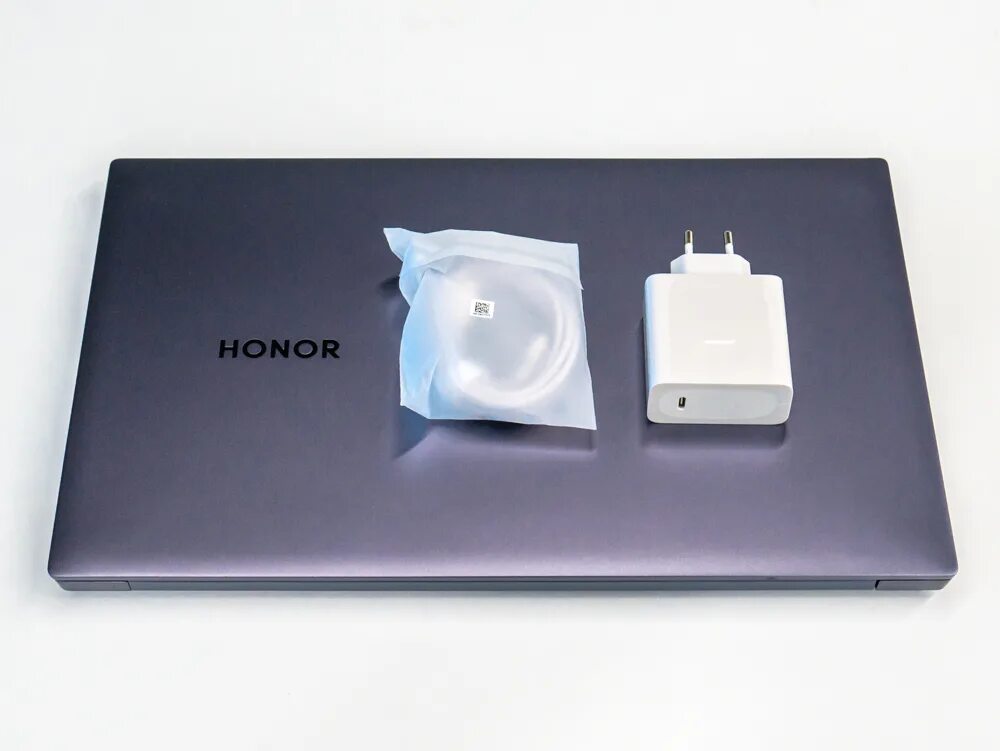 Honor magicbook x 16 pro amd. MAGICBOOK 14 Pro комплектация. Honor MAGICBOOK комплектация. Honor MAGICBOOK Pro 2020. Honor MAGICBOOK Pro 2020 AMD.