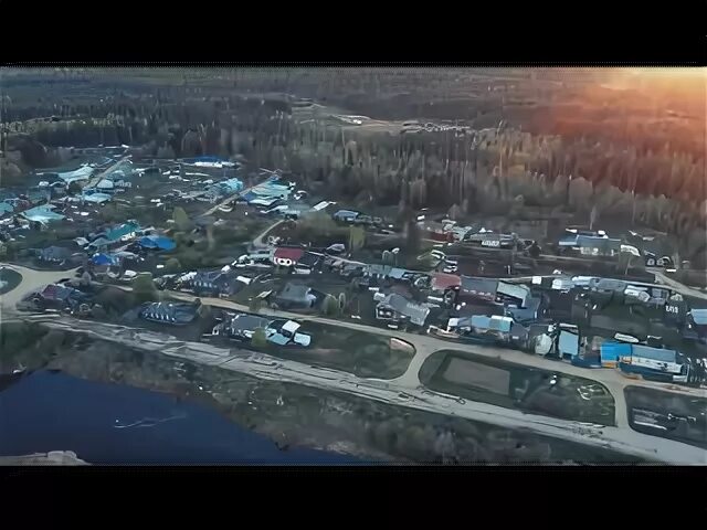 Белая холуница вк. Город белая Холуница. Площадь города белая Холуница. Город белая Холуница городское кладбище. Белая Холуница с высоты.