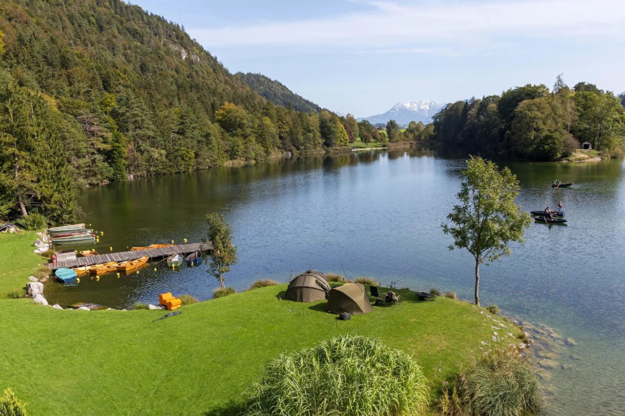 На озерах австрии. Озеро Тироль Австрия. Озеро Элизабет Австрия. Озеро Швейцария Тироль. Австрия. Озеро Гепатч..