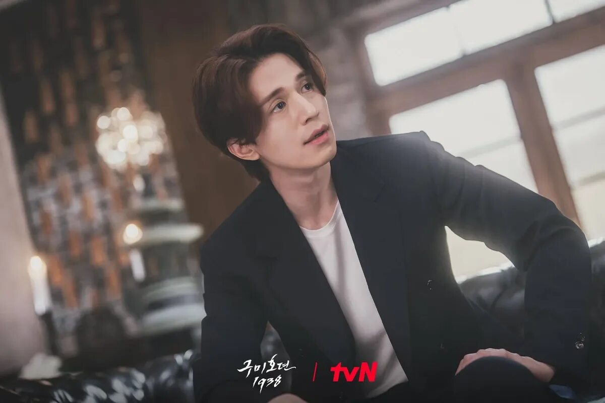 Lee dong wook 2020. Ли дон ук актер. Ли дон ук новая дорама. Ли дон ук новая дорама. Lee dong wook улыбка.