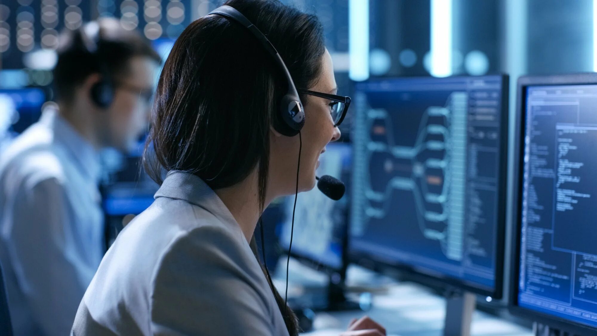 Call desk. Колл центр. оператор call центра. контактный центр.