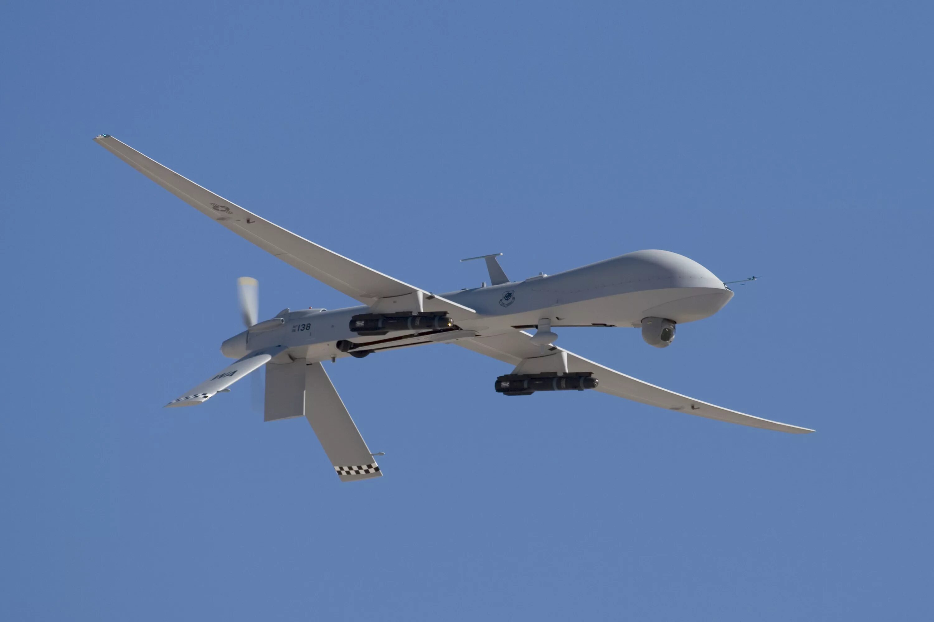 БПЛА mq-1. General Atomics mq-1 Predator. БПЛА mq-1 "предатор. Дроны mq-1 Predator. Беспилотный летательный аппарат кратко