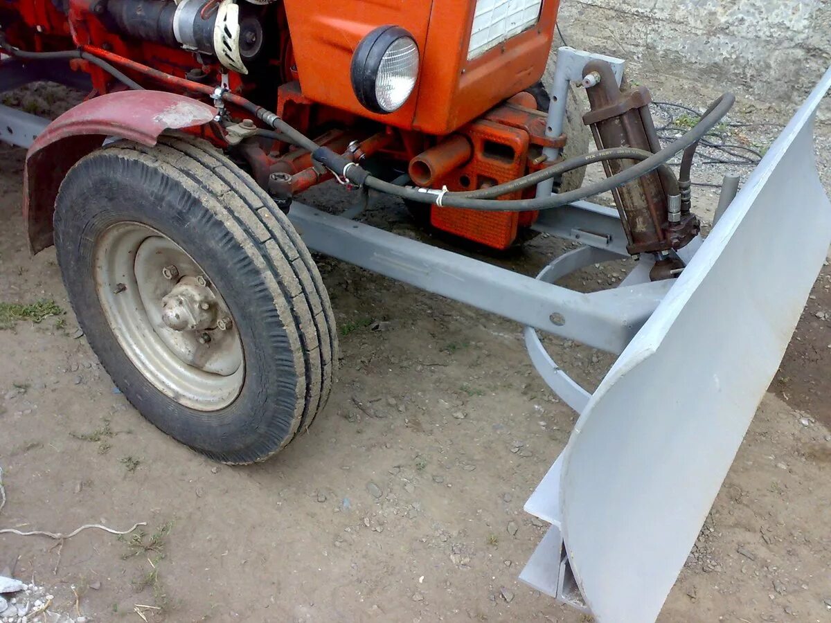100) (эконом). Отвал спереди на т 40. Отвал крепление т25 трактор. Передний отвал на трактор т 25. Сделать отвал на т 25.