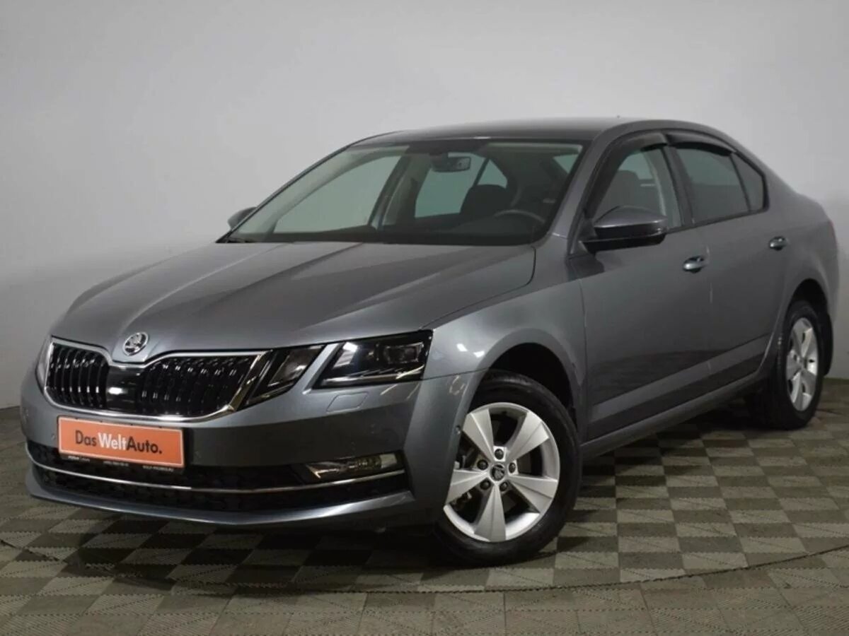 Skoda Octavia 2018. Shkoda Octavia 2018. Школа Октавила 2018 года. Купить октавию 2018