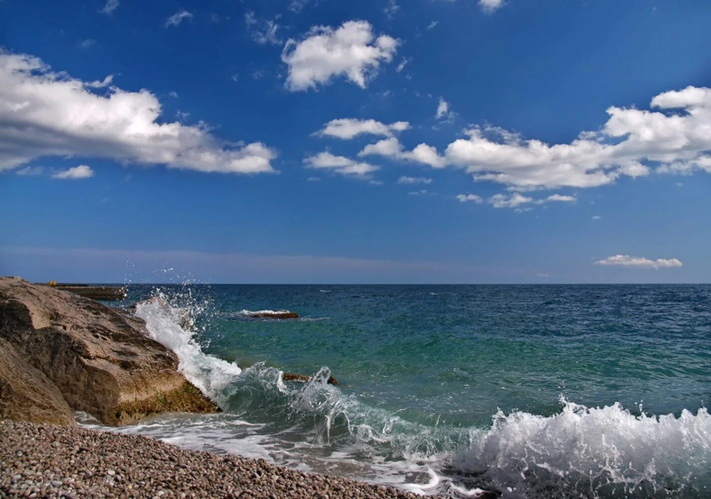 Море летом без посредников. Седово азовское море. морской прибой евпатория. азовское море крым. коктебель морской прибой.