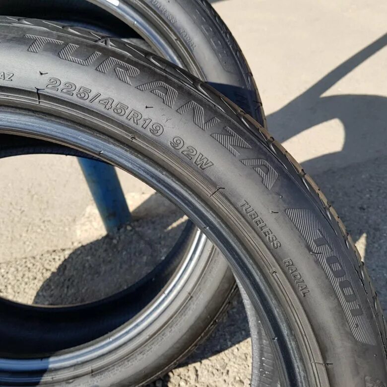 225/45 R19. Бриджстоун 225/45/19. Резина r19 225/45 лето. Bridgestone Turanza 6.