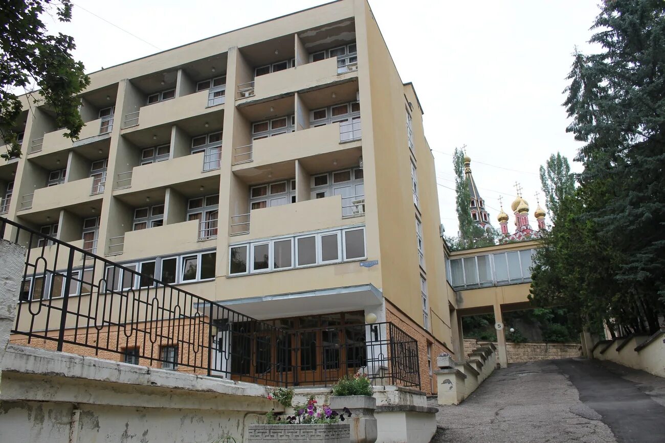 санаторий "узбекистон" (кисловодск). санатории кисловодска 2021. санаторий кисловодск 2023. санаторий санатокисловодск пикет. санаторий димитрова кисловодск.