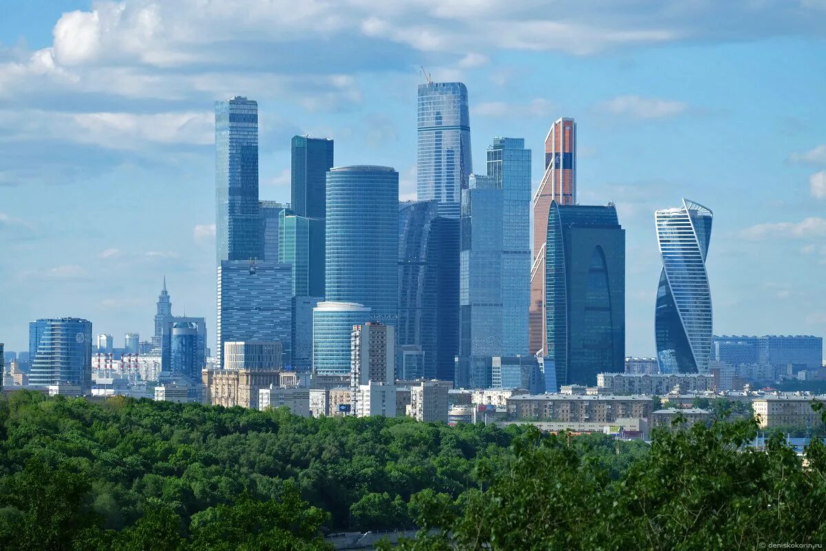 Москва Сити 2030. Москва экономический центр. Экономика Москвы. Бизнес город. Экономика москвы вакансии