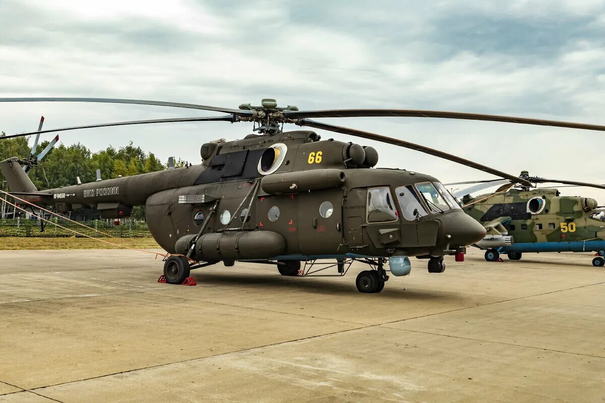 Ми8 цена. Ми-8 АМТШ. Ми-8 вертолёт. Вертолет ми-8амтш-Вн. Ми-8 АМТШ боевой.
