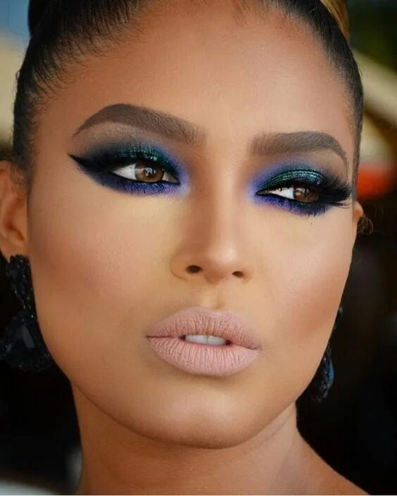 13 Cut Crease Makeup Ideas + 5 Cut Crease Makeup Tutorials That Will Inspire You