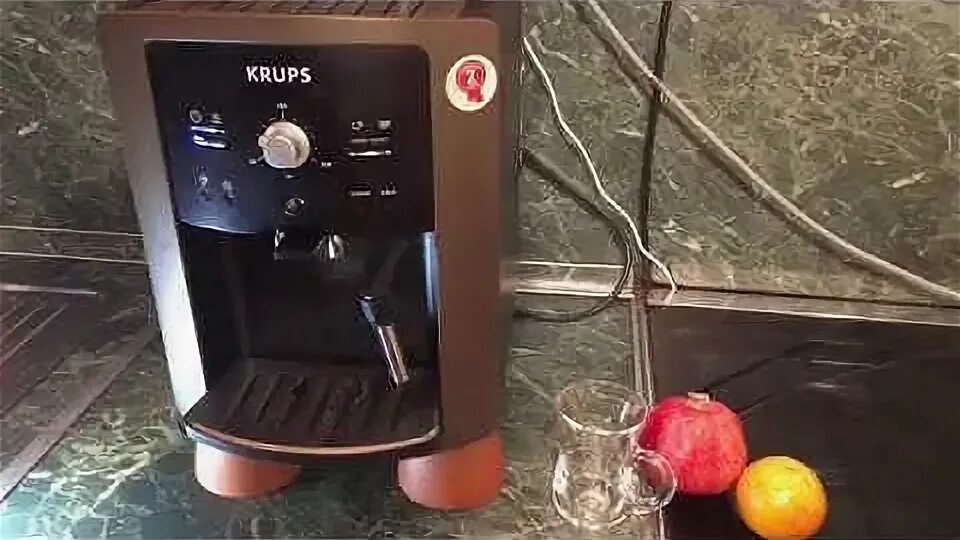 Krups сервисный центр. Krups течет вода. Течет кофемашина. Krups течет вода. Btm145000d krups.